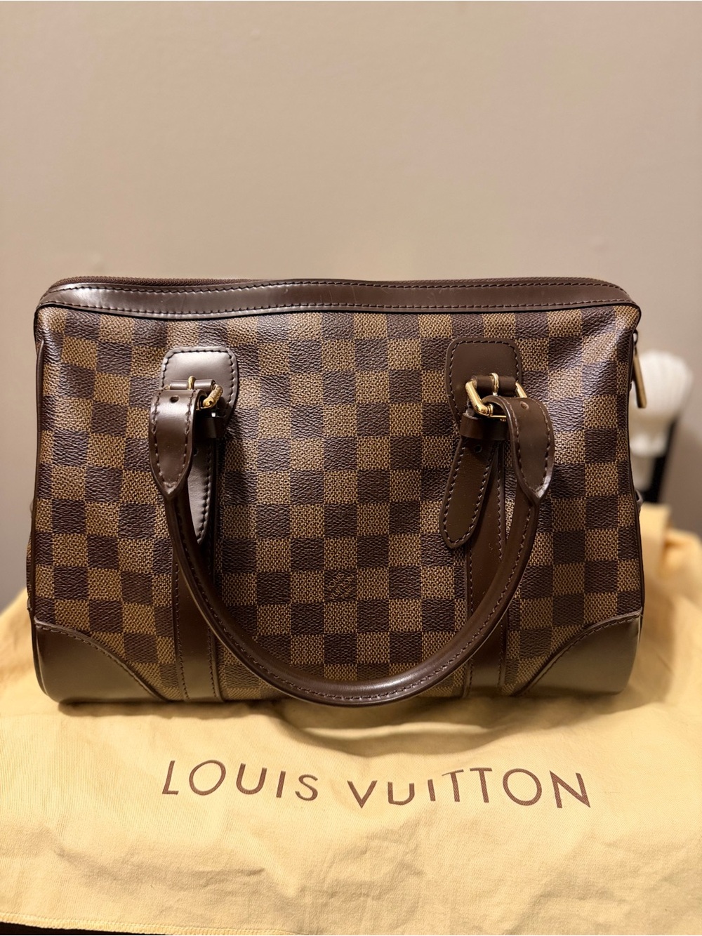 Louis Vuitton Brown Damier Ebene Checkered Satchel with Gold Plaque - Picture 3 of 9